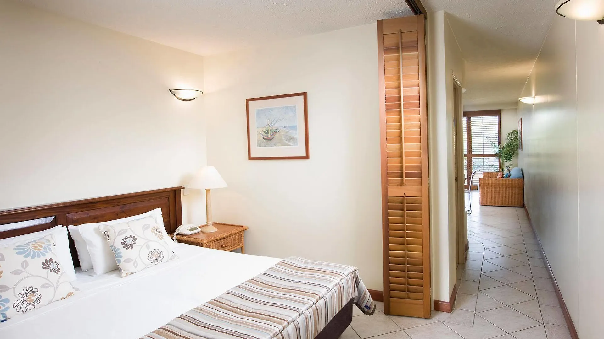 Breakfree Royal Harbour Aparthotel Cairns